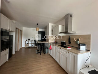  Appartement à louer 2 pièces 44 m²