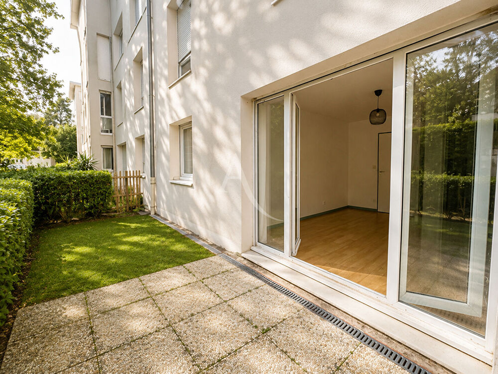 Vente Appartement À vendre - T2 avec terrasse et stationnement - secteur Monselet / Procé Nantes