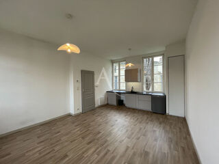  Appartement à louer 2 pièces 42 m²