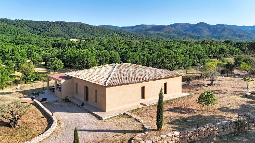 Vente Maison A VENDRE Maison La Garde Freinet 5 pièces 200 m2- terrain 24956m2- Calme- Prestige La garde freinet