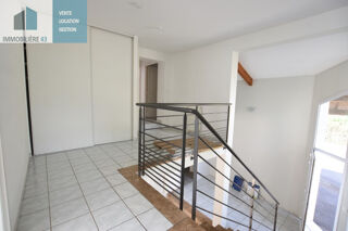 Maison à louer 5 pièces 142 m² St germain laprade