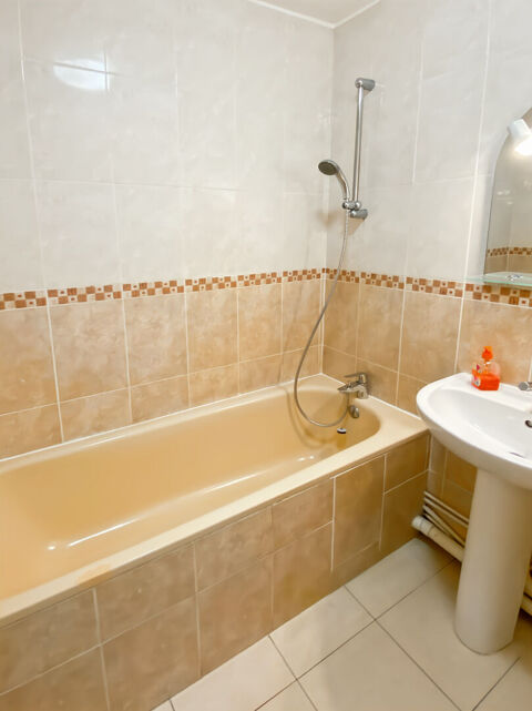  Appartement � louer 3 pi�ces 53 m�