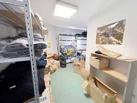   Local d'activité Merignac 4 pièce(s) 62.17 m2 