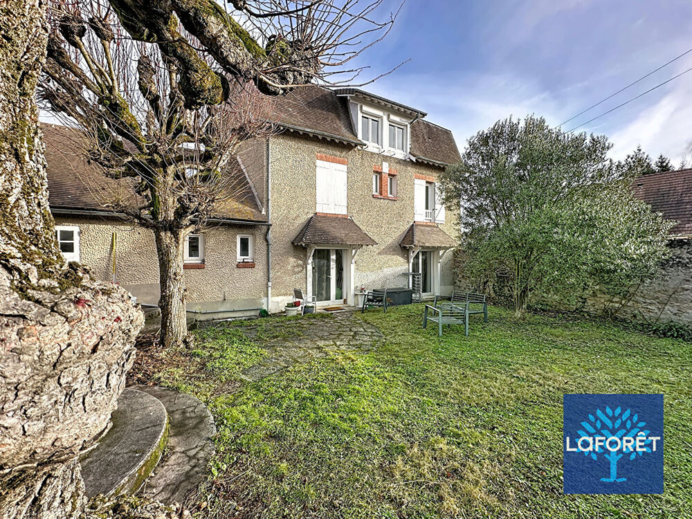 Maison en pierre Cerny - 200 m² - 771 m² de terrain