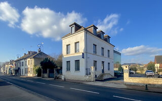  Immeuble � vendre 10 pi�ces 280 m�