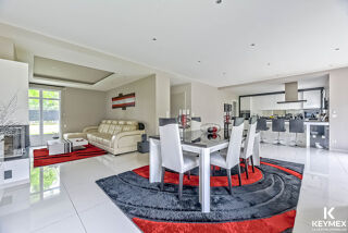  Maison � vendre 6 pi�ces 174 m�