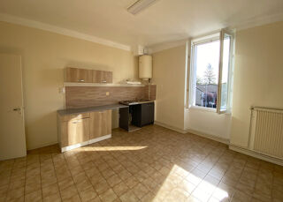  Appartement à louer 2 pièces 47 m²
