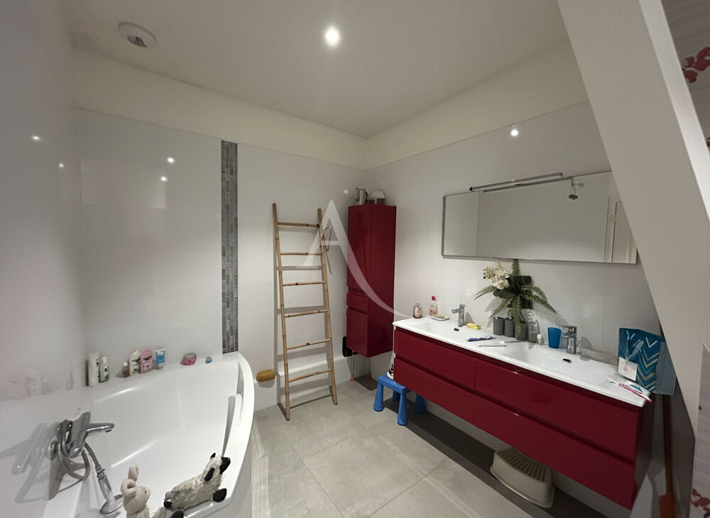� vendre  Maison Orvault (44700)