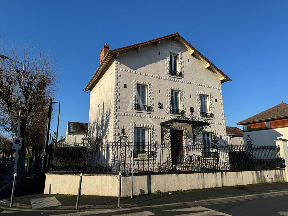 Chambre dans une maison de charme en colocation