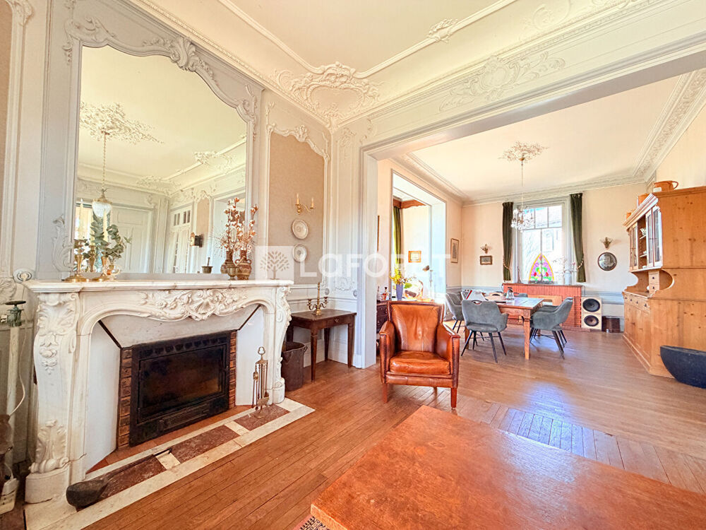 Vente Villa Maison  bourgeoise art déco au centre ville de Vouziers Vouziers