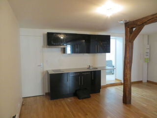  Appartement à louer 3 pièces 64 m²