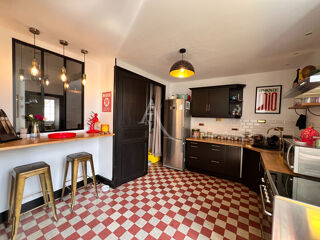  Maison  vendre 6 pices 208 m