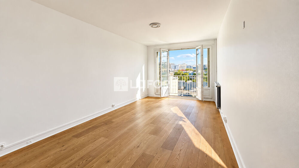 Vente Appartement Appartement 3 pièces avec vue dégagée Paris 11