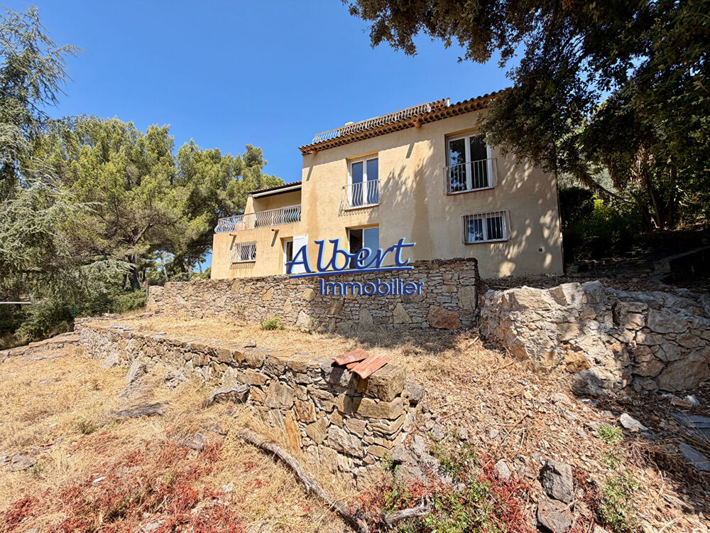 Vente Maison Villa Ollioules 7 pièce(s) 195 m2 Ollioules