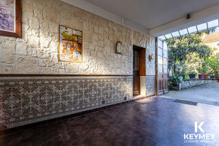  Maison  vendre 8 pices 272 m