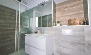  Appartement à louer 2 pièces 42 m²