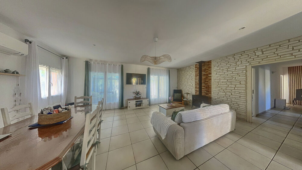 Vente Maison Maison plain pied Avignon 8 pièce(s) 165 m2 -  avec T2 et studio, piscine et DPE A. Avignon