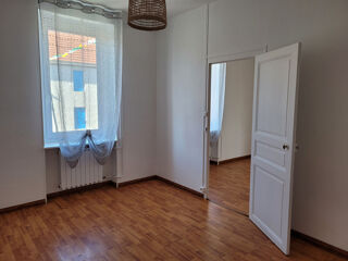  Appartement à louer 2 pièces 39 m²