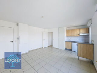  Appartement à louer 2 pièces 43 m²