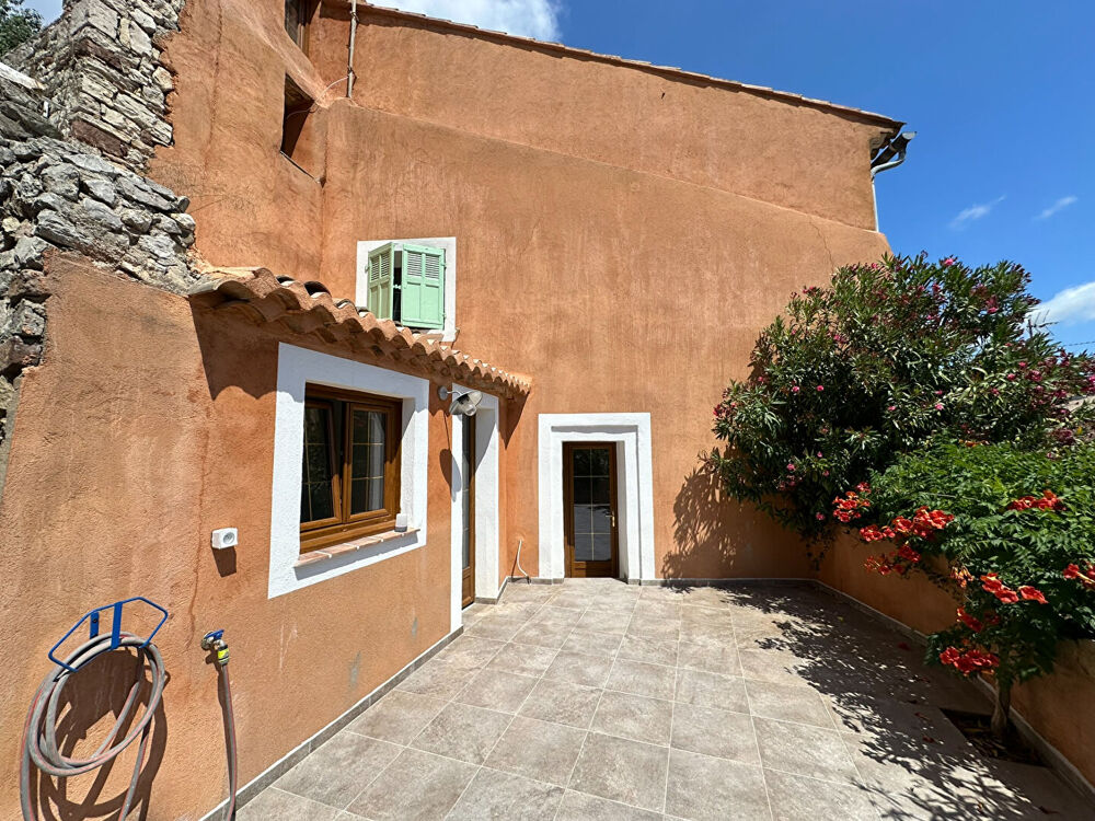 Vente Maison LE LUC - Maison de village 117m² renovée avec Exterieurs - 