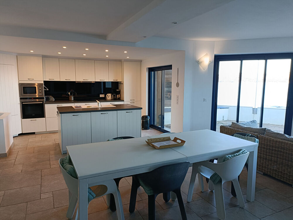 Villa pieds dans l'eau Sainte-Maxime