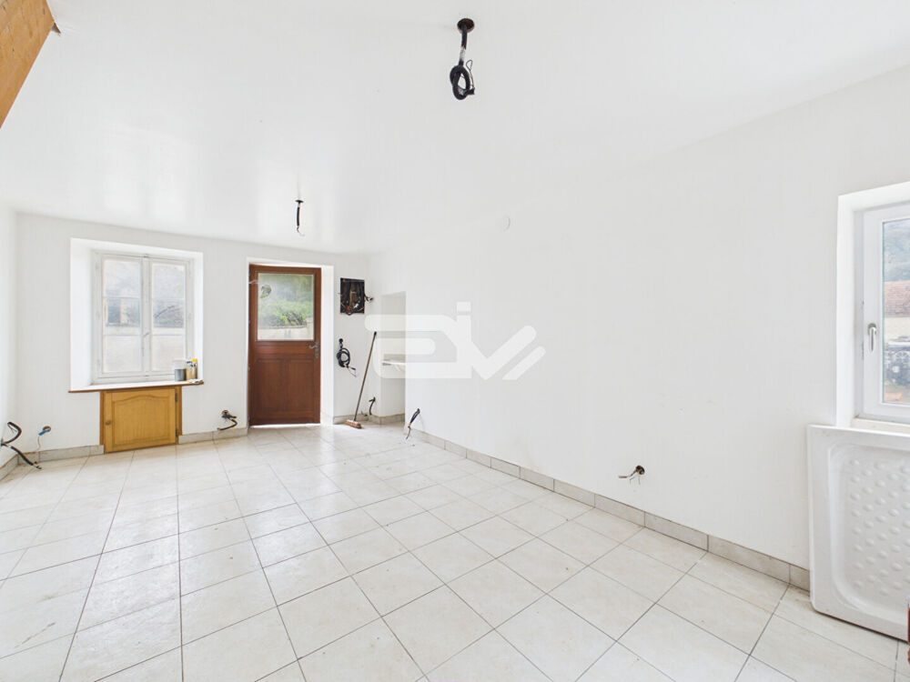 Vente Maison MAISON À RÉNOVER -TERRAIN DE 768 M² -FORT POTENTIEL Mont notre dame