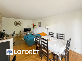  Appartement à louer 2 pièces 44 m²