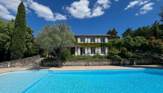  Villa à vendre 11 pièces 240 m²