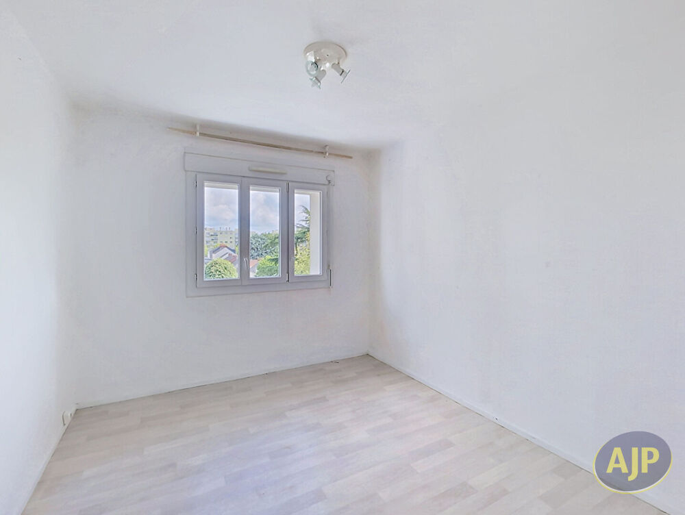 Vente Appartement T3 avec stationnement et cave Rond-Point de Paris Nantes