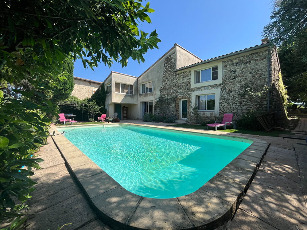 Drôme, Loriol-sur-Drôme : Deux habitations, une piscine, un fort potentiel !