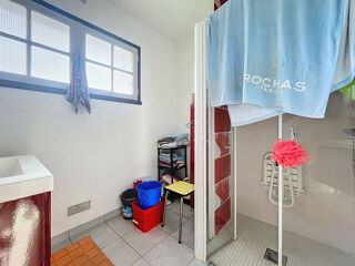  Maison  vendre 8 pices 158 m