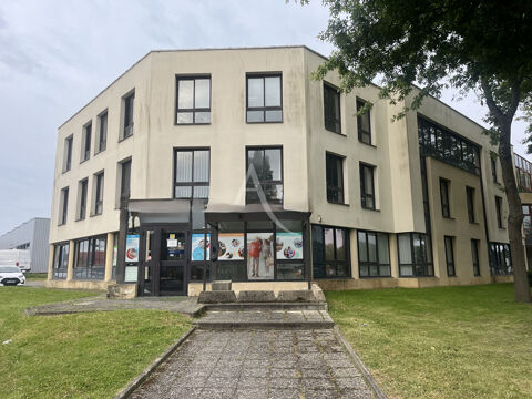 Local professionnel 420000 44600 Saint-nazaire