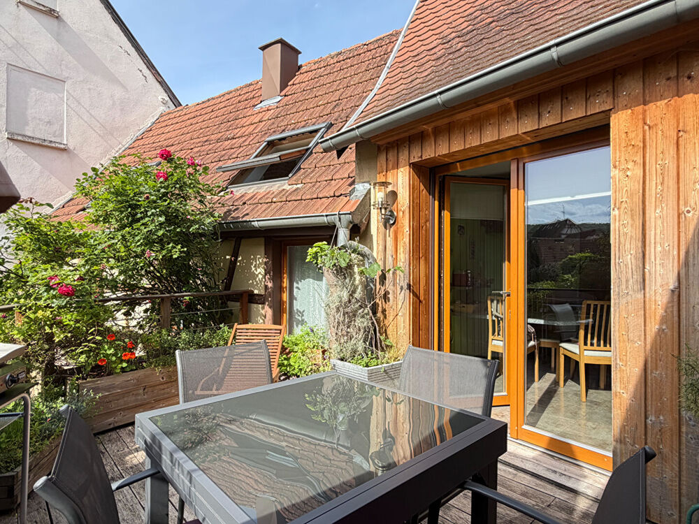 7 pièces - 5 chambres - 163,56 m2 habitables et 139 m2 aménageables - 197 m² de terrain