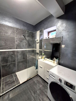  Maison à vendre 12 pièces 275 m²