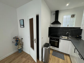  Appartement à louer 1 pièce 25 m²