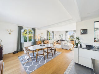  Maison  vendre 10 pices 225 m