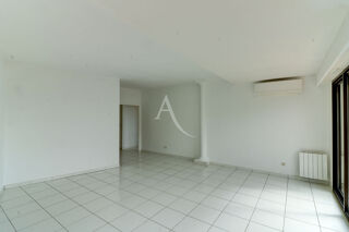  Appartement � vendre 3 pi�ces 81 m�