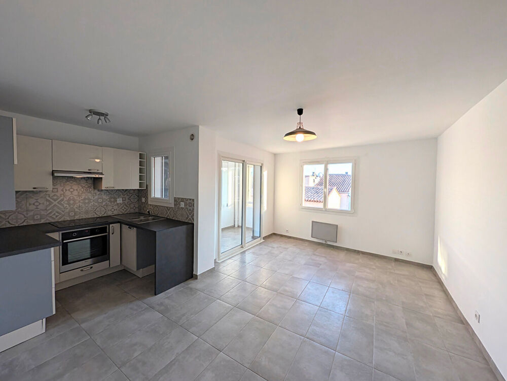 Location Appartement APPARTEMENT EGUILLES - 2 pièce(s) - 44.15 m2 Eguilles