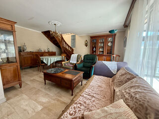  Maison � vendre 9 pi�ces 151 m�