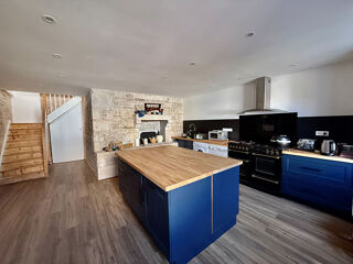  Maison à vendre 12 pièces 321 m²