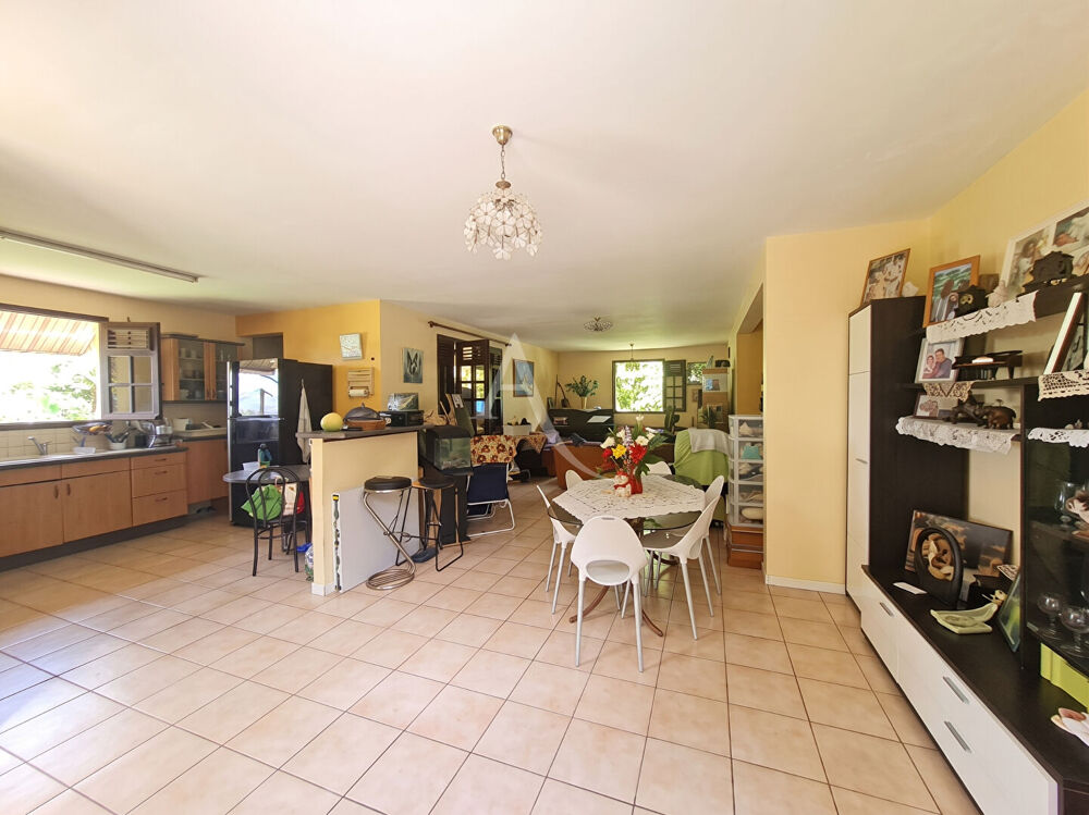 Vente Maison Maison Le Lamentin 6 pièce(s) 171.39 m2 Le lamentin