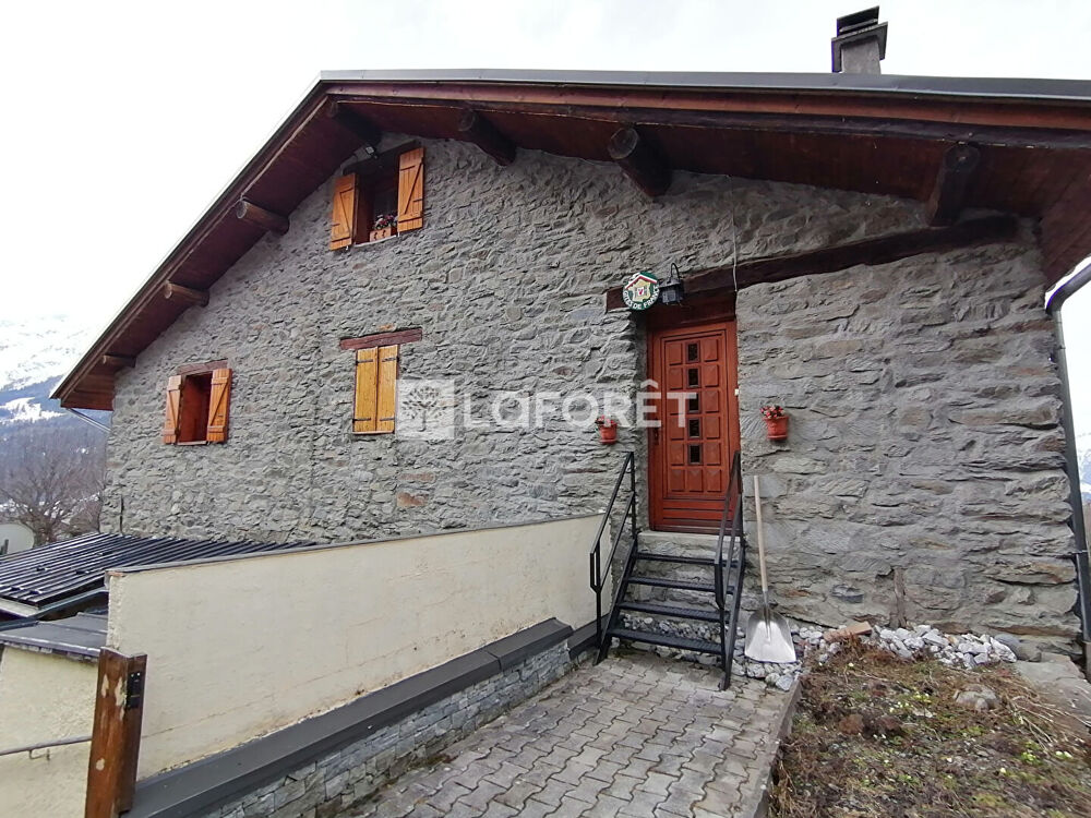 Chalet Montvalezan 8 pièce(s) 232.84 m2