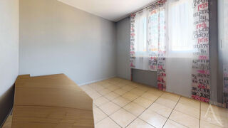  Appartement à vendre 4 pièces 75 m²