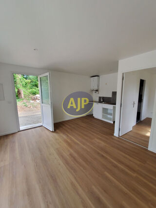  Appartement à louer 2 pièces 33 m²