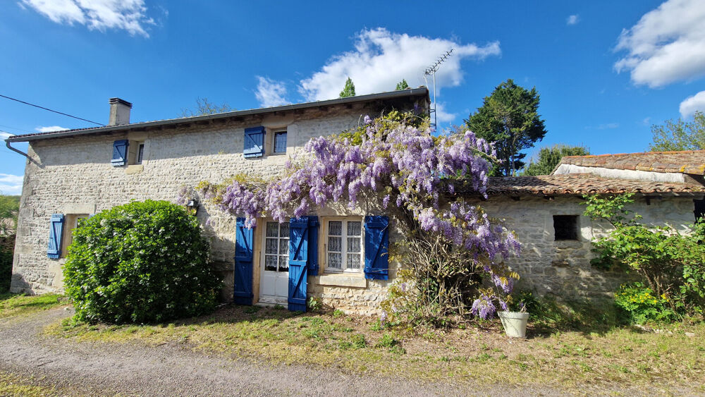 Vente Maison Maison  en pierre Cherveux 5 pi�ces 126 m� Cherveux