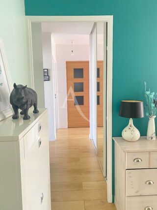  Appartement  vendre 4 pices 82 m