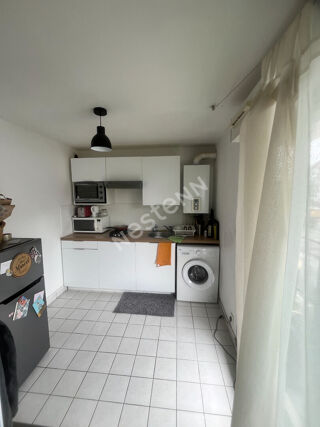  Appartement à louer 2 pièces 43 m²