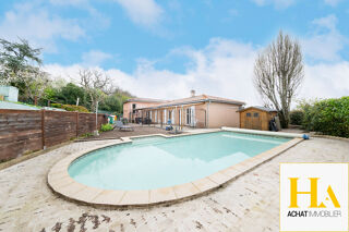  Maison � vendre 7 pi�ces 230 m�