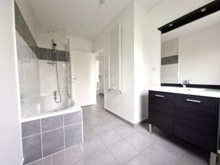  Appartement � vendre 3 pi�ces 61 m�