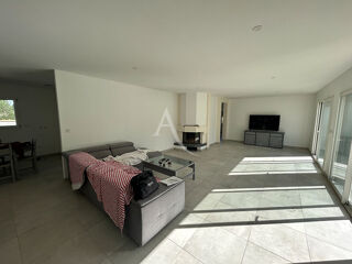  Maison � vendre 4 pi�ces 130 m�